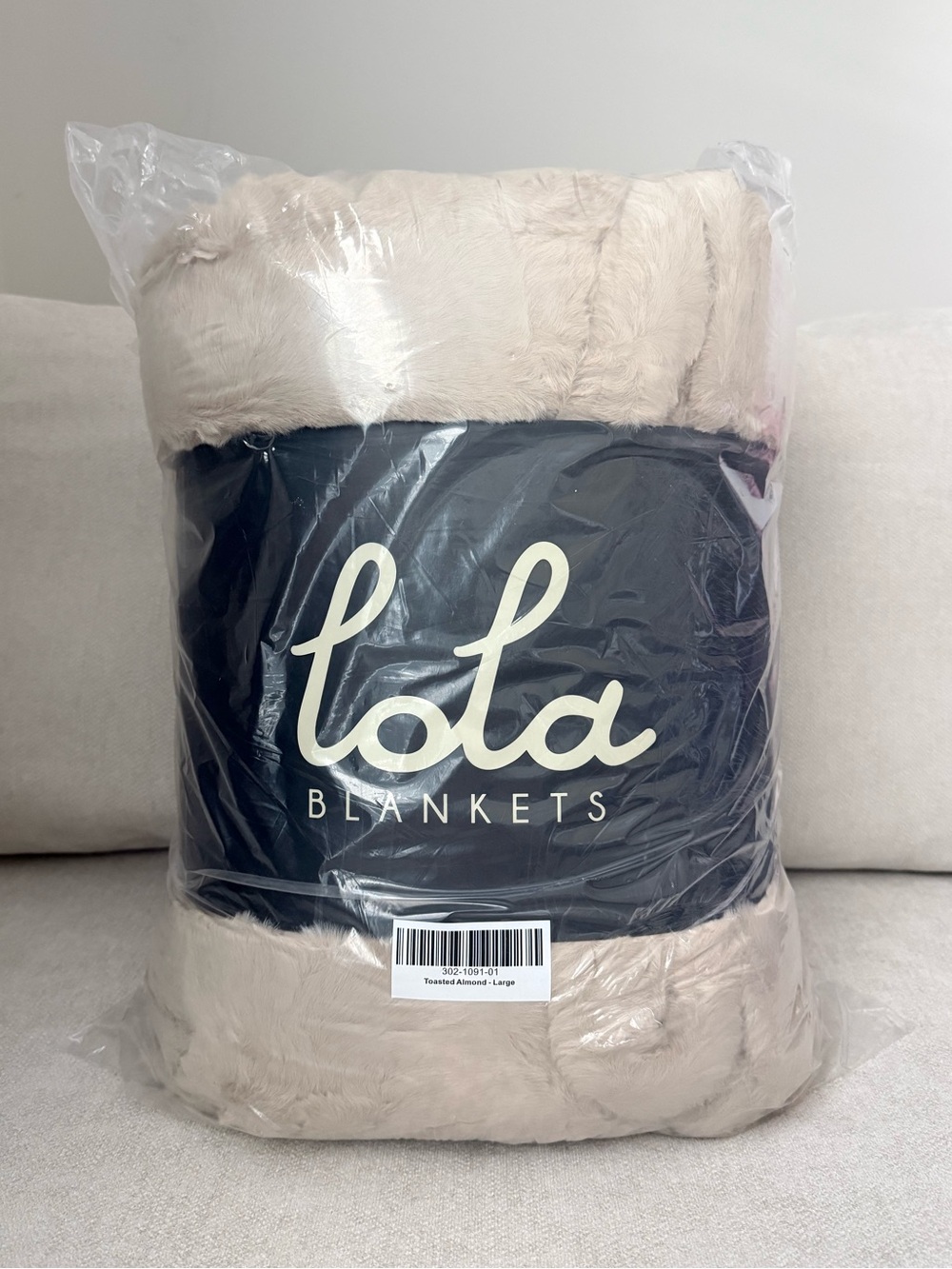 Lola Blanket in Toasted Almond - Large